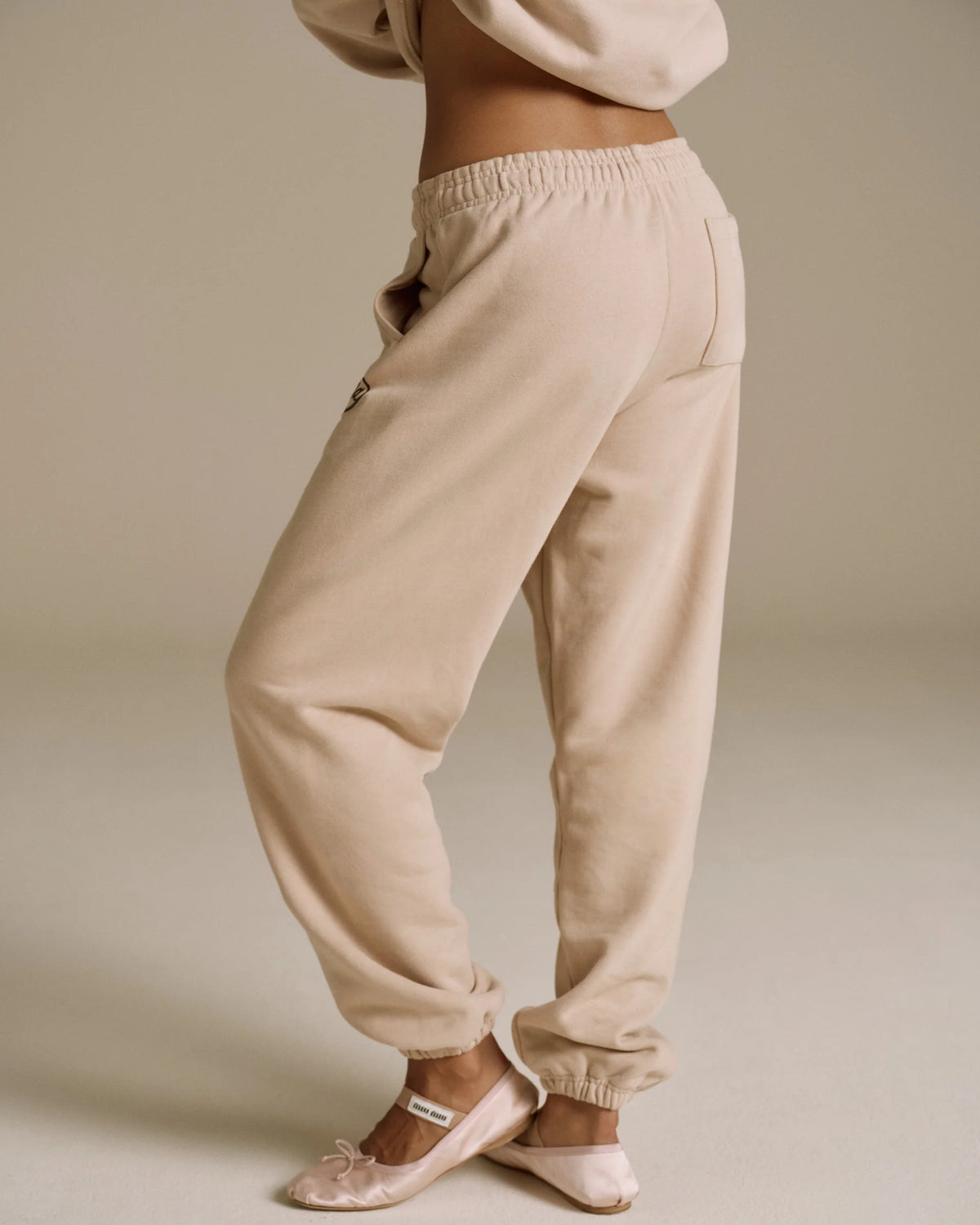 Cuffed Sweatpants Almond