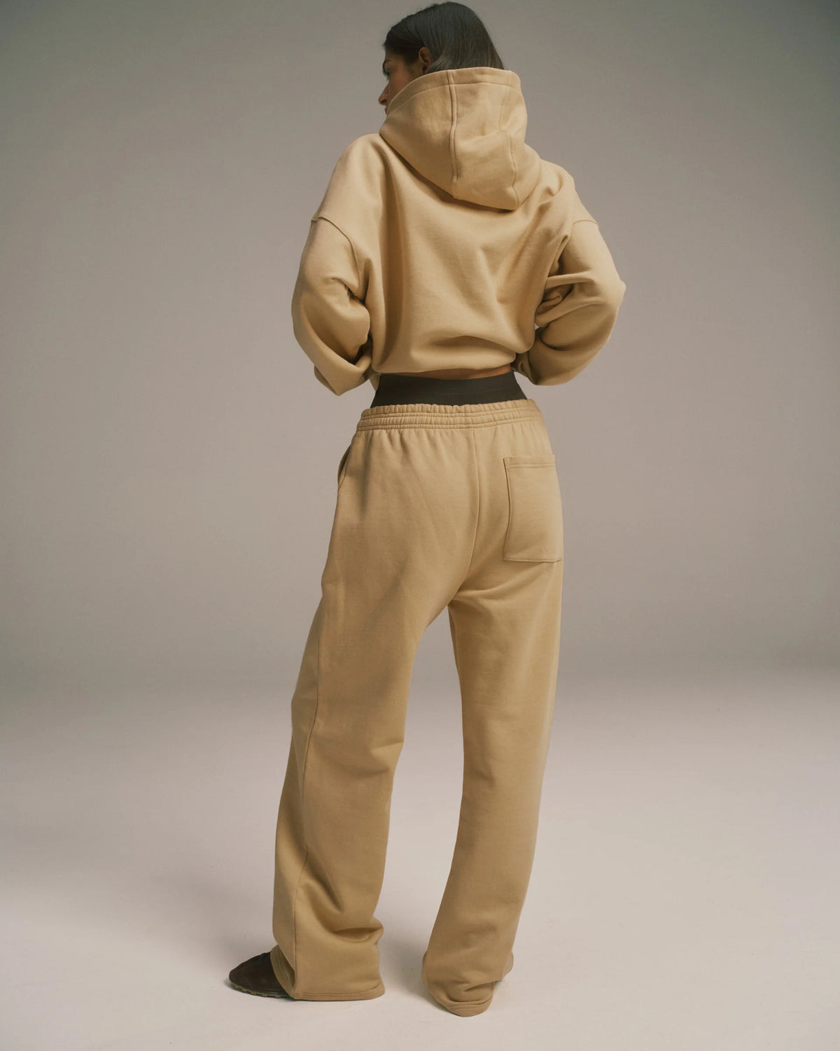 Straight Leg Sweatpants Caramel Beige