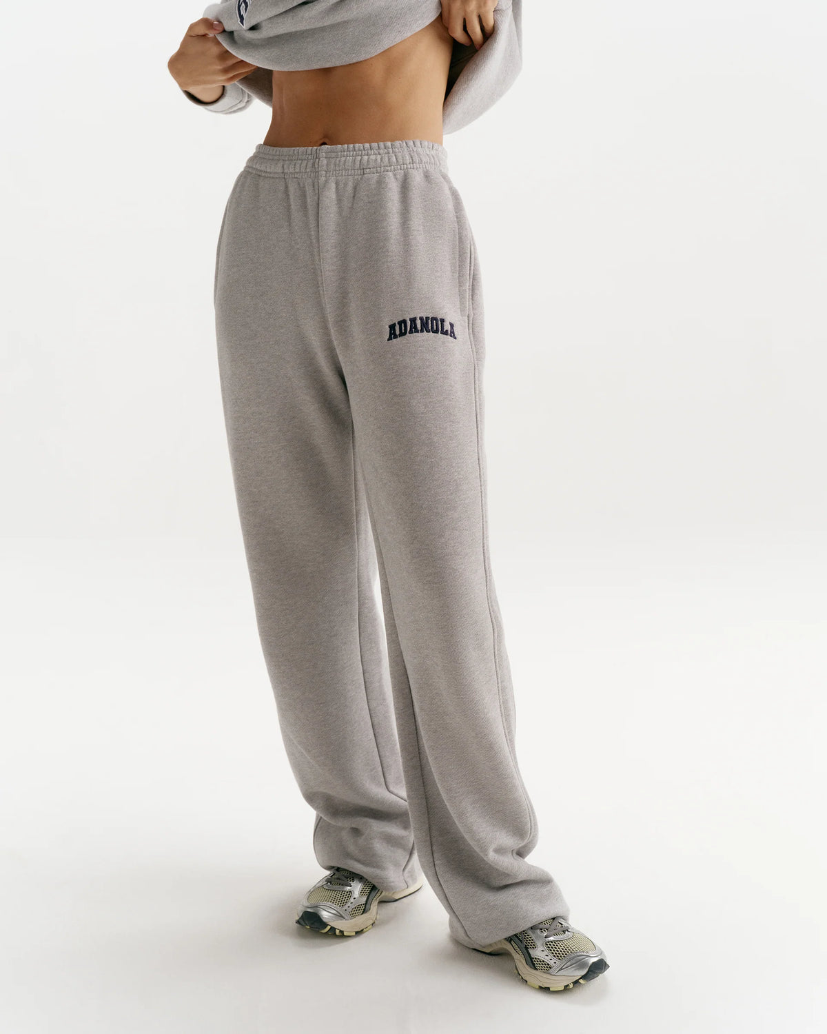 Classic Straight Leg Sweatpants Heather Grey