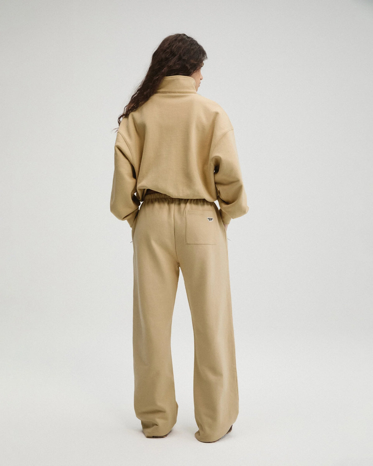 Straight Leg Sweatpants Caramel Beige