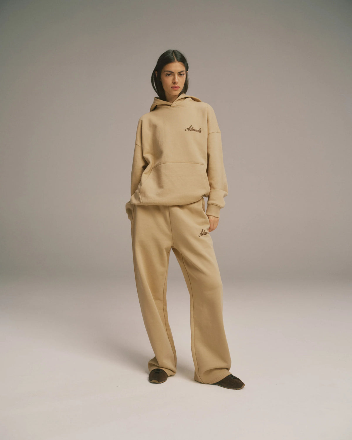 Straight Leg Sweatpants Caramel Beige