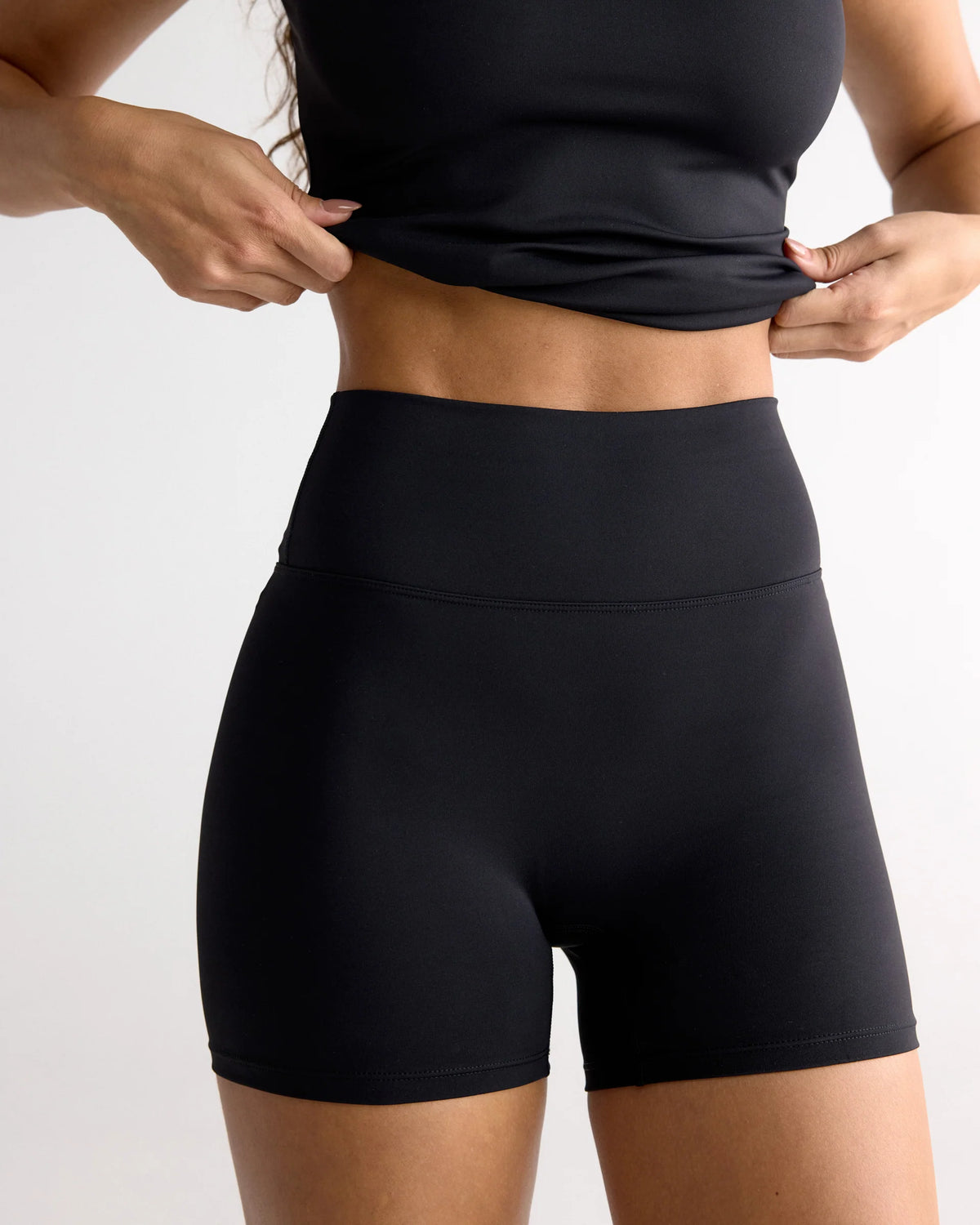 Ultimate Ultra Crop Shorts - Black