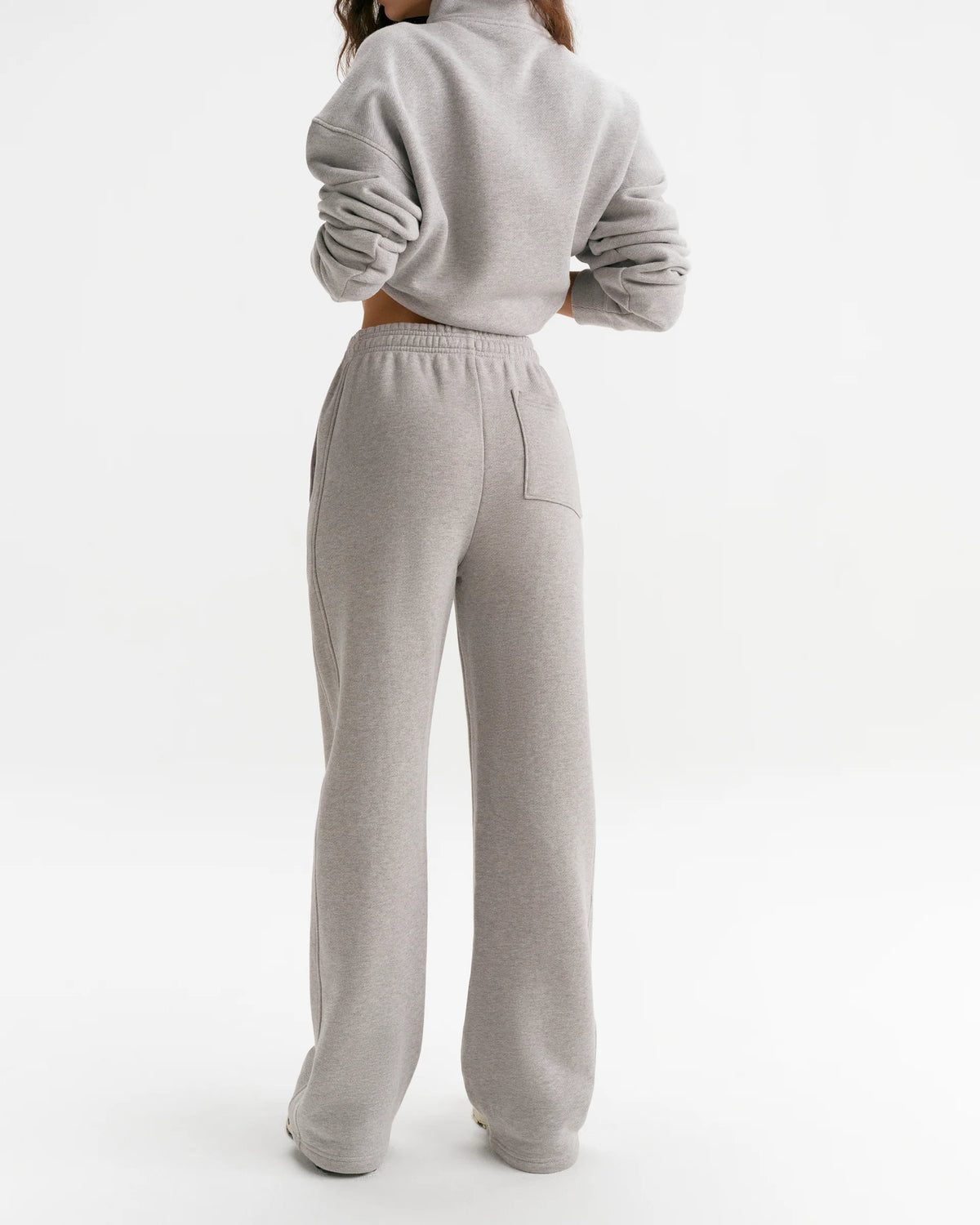 Classic Straight Leg Sweatpants Heather Grey